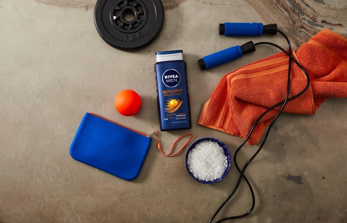 NIVEA MEN Sport - 6 X 500 Ml - Voordeelverpakking - Douchegel 2 NIVEA MEN Sport - 6 X 500 Ml - Voordeelverpakking - Douchegel - Afbeelding 2