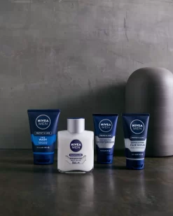 NIVEA MEN Protect & Care Reinigingsgel - Face Wash - 100 Ml -Nivea Winkel 960x1200 114