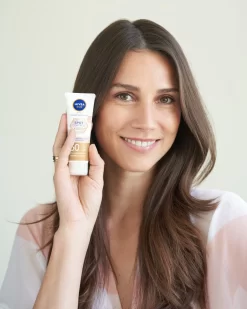 NIVEA SUN Luminous Gezicht Zonnebrand Anti-Pigment - SPF50 40 Ml 22 NIVEA SUN Luminous Gezicht Zonnebrand Anti-Pigment - SPF50 40 Ml -Nivea Winkel 960x1200 134