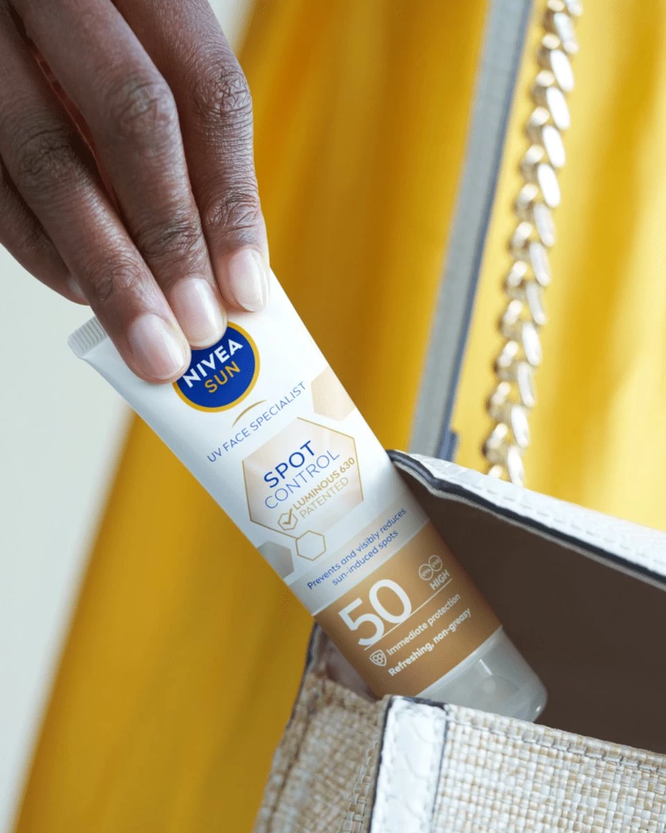 NIVEA SUN Luminous Gezicht Zonnebrand Anti-Pigment - SPF50 40 Ml 13 NIVEA SUN Luminous Gezicht Zonnebrand Anti-Pigment - SPF50 40 Ml - Afbeelding 13