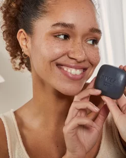 NIVEA Naturally Clean Face Bar Zuiverende Scrub 75 Gr -Nivea Winkel 960x1200 94