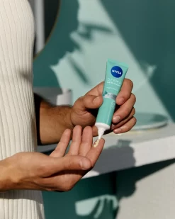 NIVEA Derma Active Skin Clear Night Exfoliator - 40ml -Nivea Winkel 960x1200 95