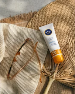 NIVEA SUN Gezicht Sensitive Zonnecrème Gezicht SPF 50 - Gevoelige Huid - 50 Ml 22 NIVEA SUN Gezicht Sensitive Zonnecrème Gezicht SPF 50 - Gevoelige Huid - 50 Ml -Nivea Winkel 962x1200 2