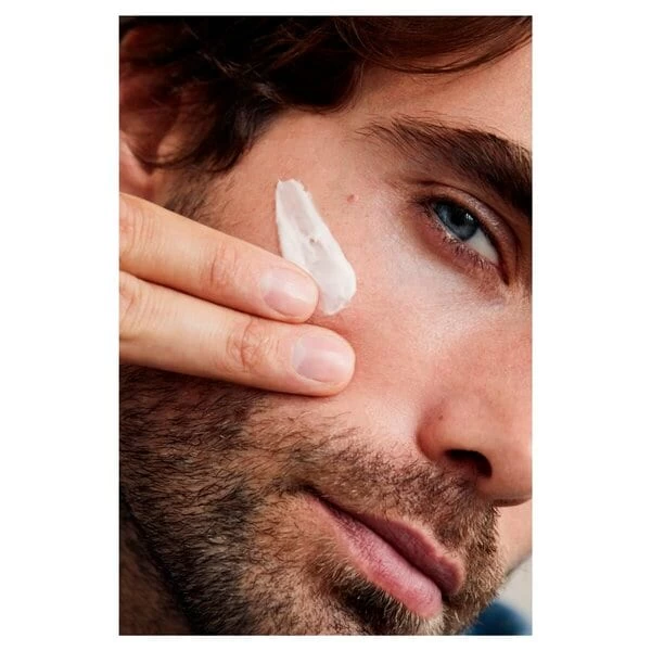 Nivea Men Sensitive Hydraterende Gezichtscrème 4 Nivea Men Sensitive Hydraterende Gezichtscrème - Afbeelding 4