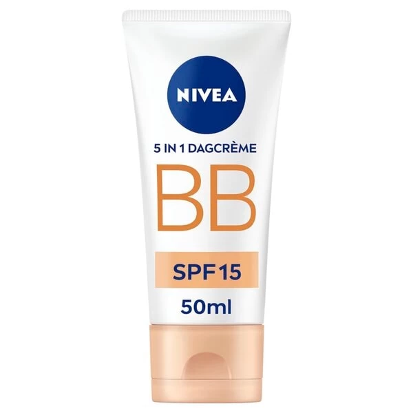 Nivea Essentials 5-in-1 BB Cream Light SPF15 Dagcrème 3 Nivea Essentials 5-in-1 BB Cream Light SPF15 Dagcrème - Afbeelding 3