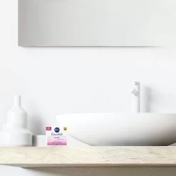 Nivea 24H Hydratation Voedende Dagcrème 7 Nivea 24H Hydratation Voedende Dagcrème -Nivea Winkel prd front 4370682 4 600x600 1